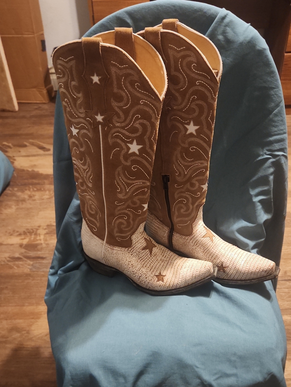 Old Gringo Brown and Cream Star Western Knee-High Heeled Boots
